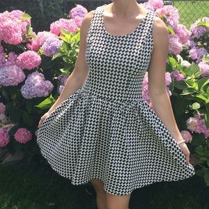 Black & White Houndstooth Bar III Dress